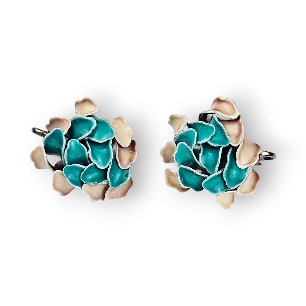 Vintage Flower Earrings Blue Peach Enamel Swirled Petals Clip On Dimensional ~1"
